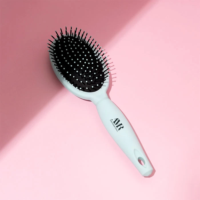 AMR Professional Tangle Tamer Paddle Brush Blue 2 AMR Professional Tangle Tamer Paddle Brush Blue - Image 2